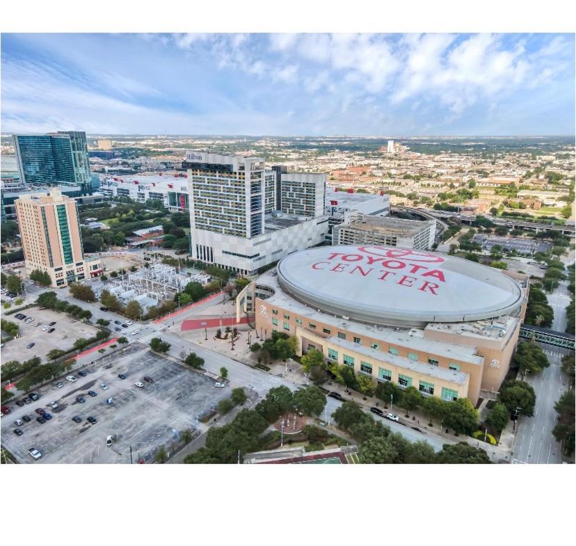 Cozy Downtown Studio By Toyota Center Houston Exterior photo